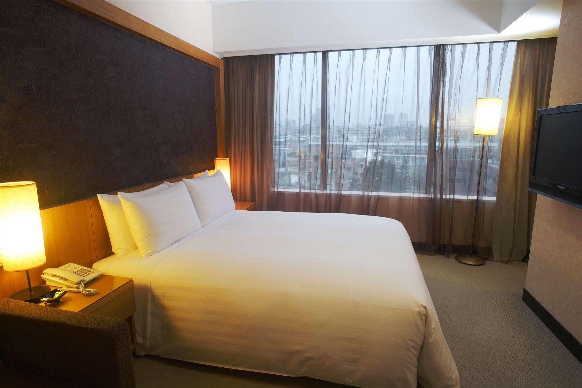 台北碧瑤飯店 Hotel B Taipei Exteriör bild