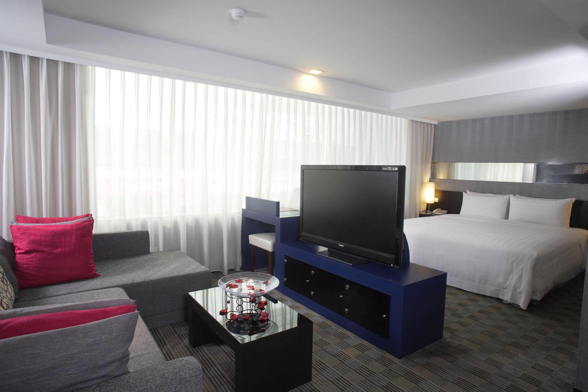 台北碧瑤飯店 Hotel B Taipei Exteriör bild