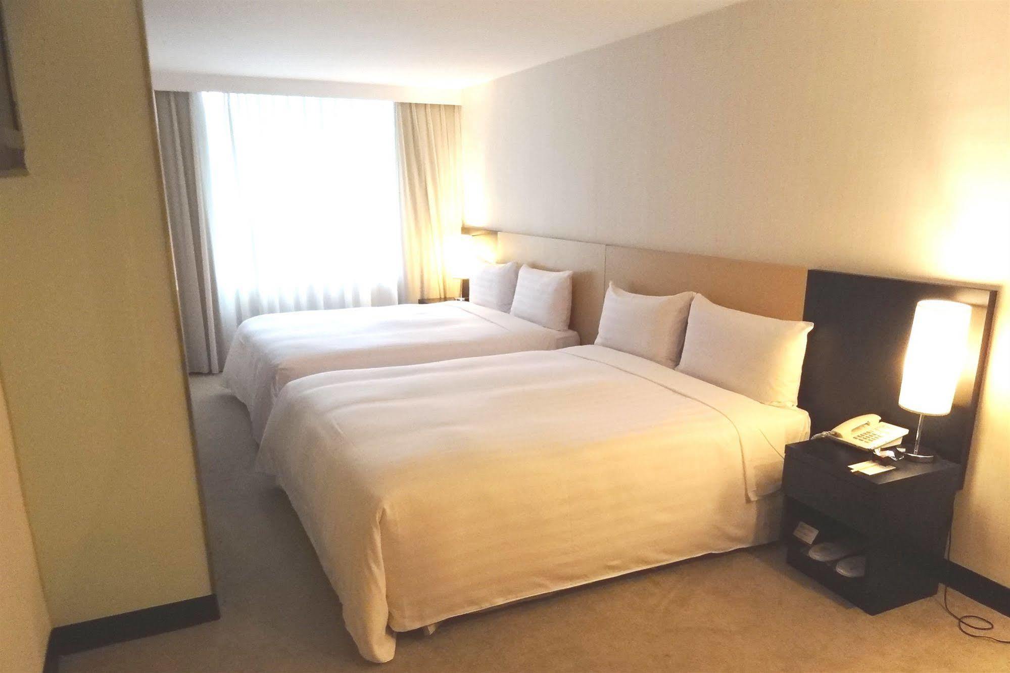 台北碧瑤飯店 Hotel B Taipei Exteriör bild