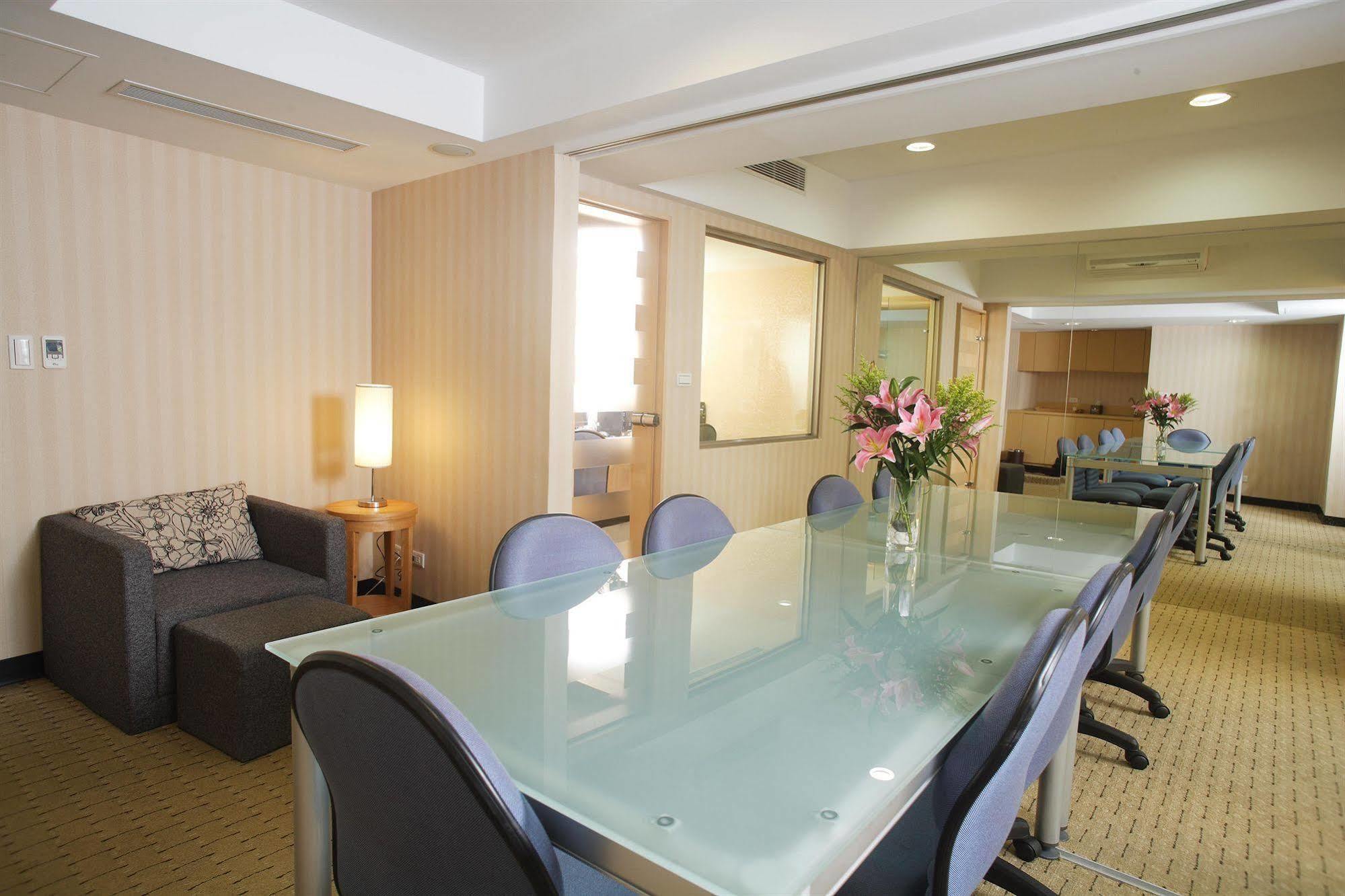 台北碧瑤飯店 Hotel B Taipei Exteriör bild