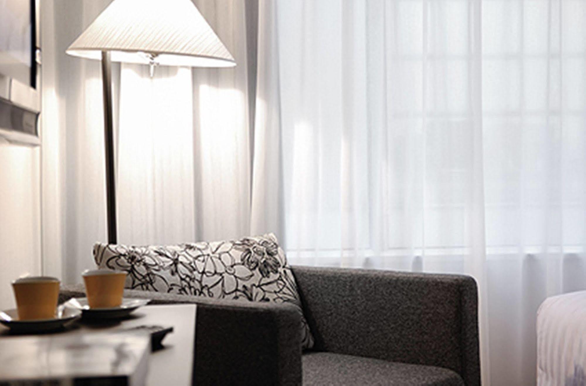 台北碧瑤飯店 Hotel B Taipei Exteriör bild