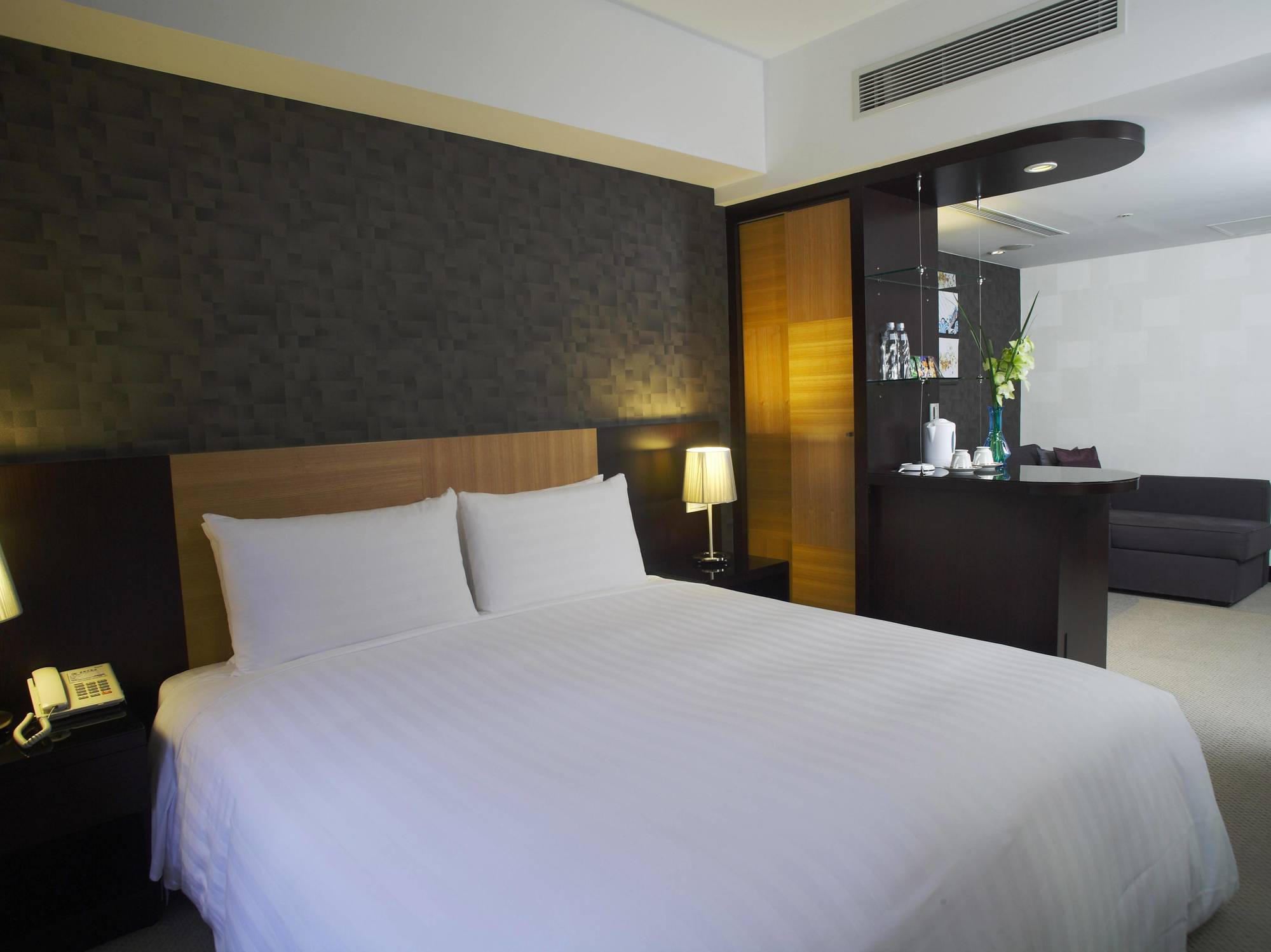 台北碧瑤飯店 Hotel B Taipei Exteriör bild