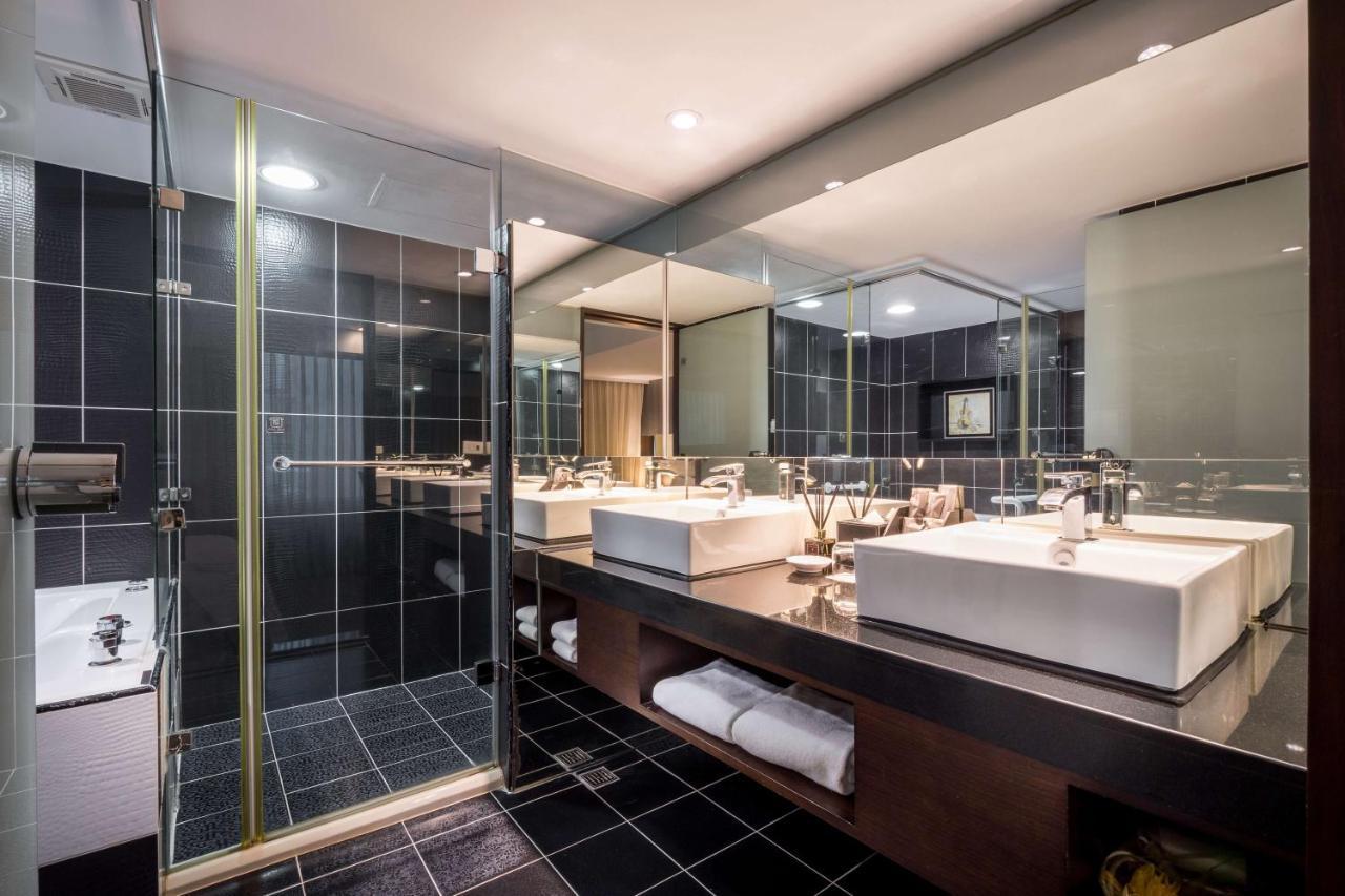 台北碧瑤飯店 Hotel B Taipei Exteriör bild
